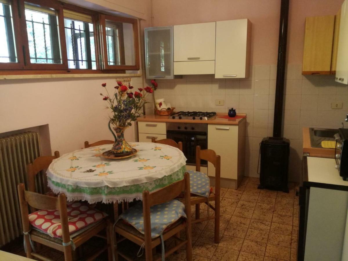 Casa Della Nonna Apartment Радикофани Екстериор снимка